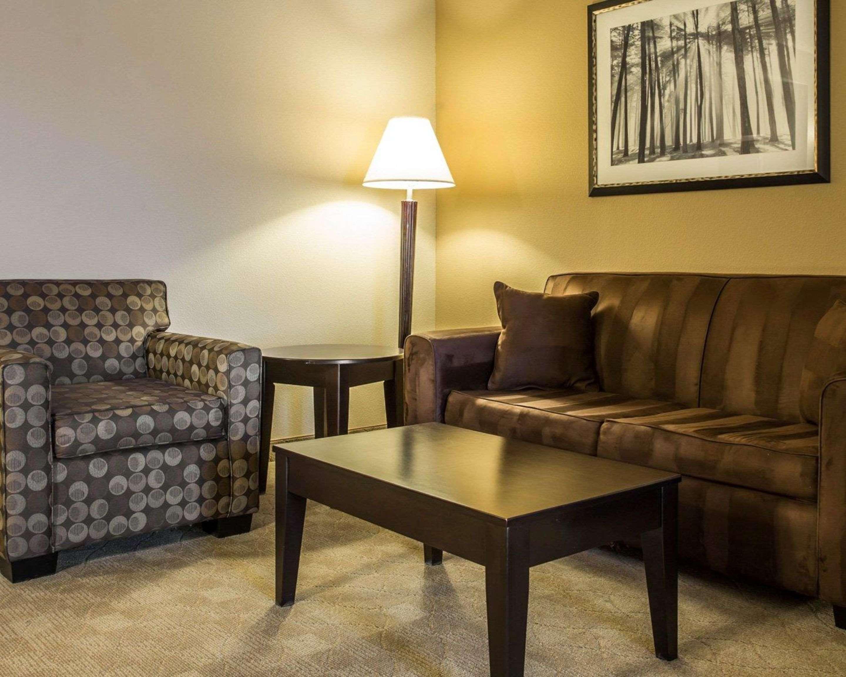 Comfort Suites Huntersville Near Lake Norman Екстериор снимка