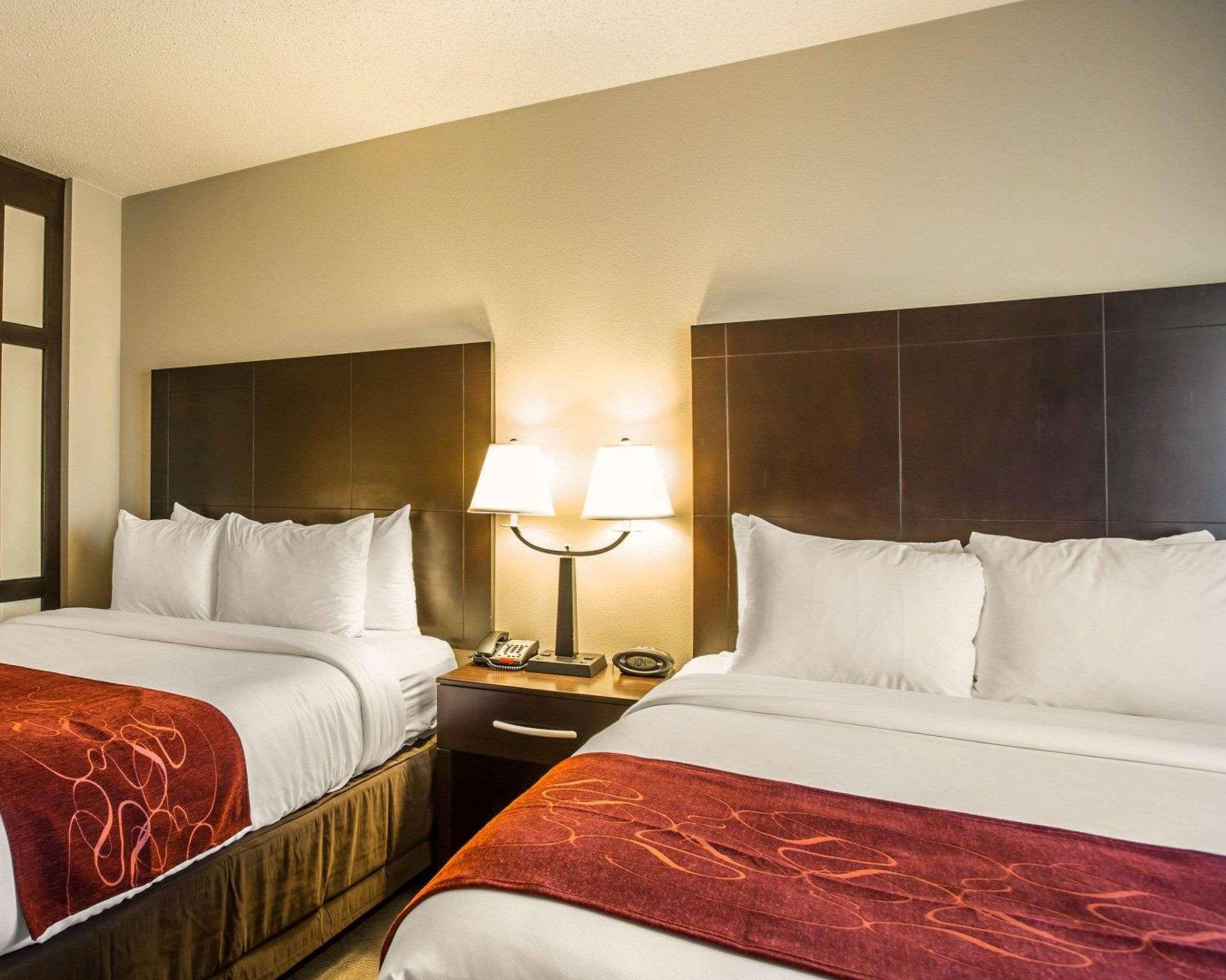 Comfort Suites Huntersville Near Lake Norman Екстериор снимка