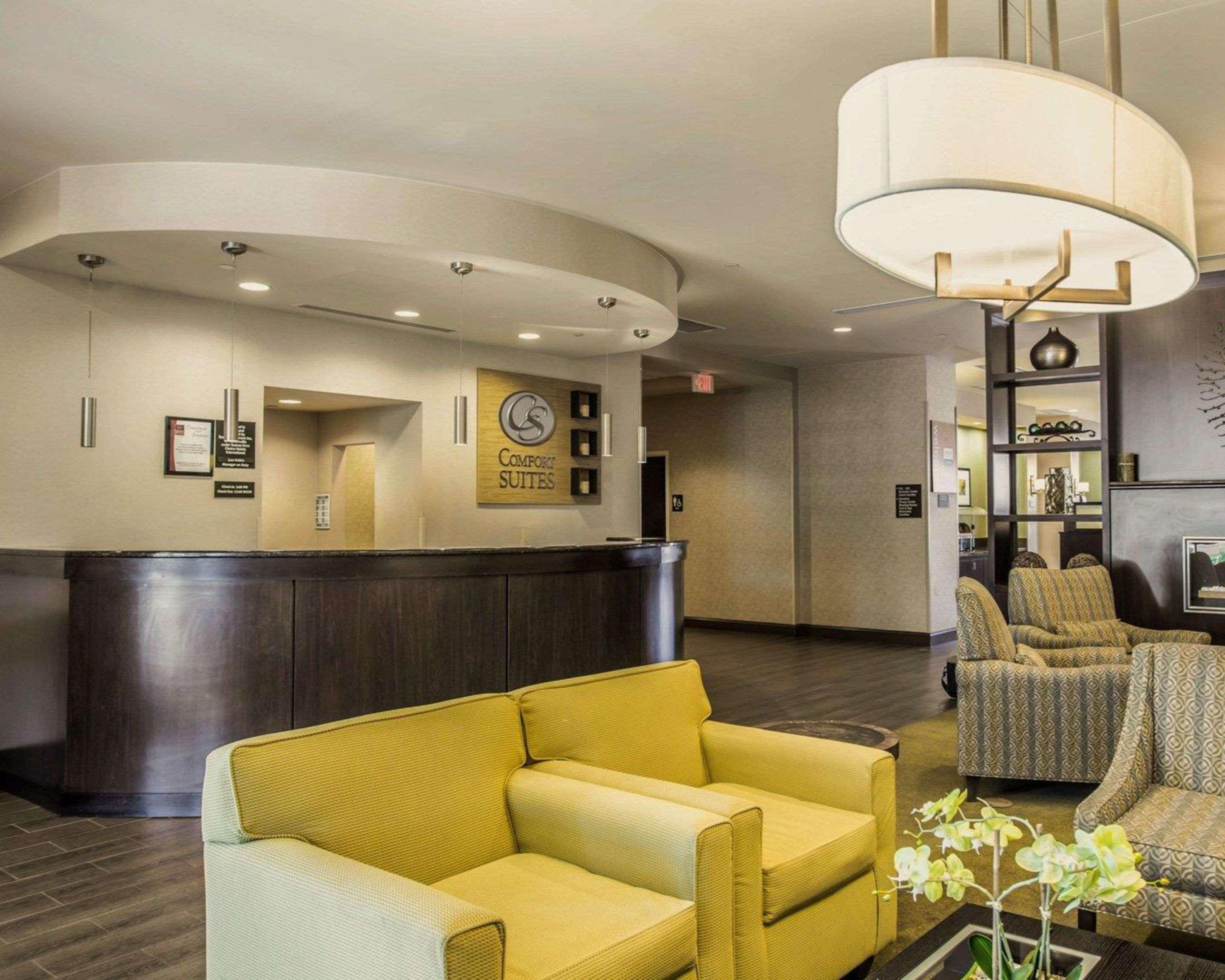 Comfort Suites Huntersville Near Lake Norman Екстериор снимка