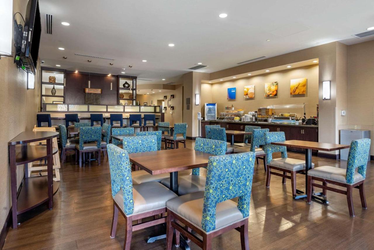 Comfort Suites Huntersville Near Lake Norman Екстериор снимка